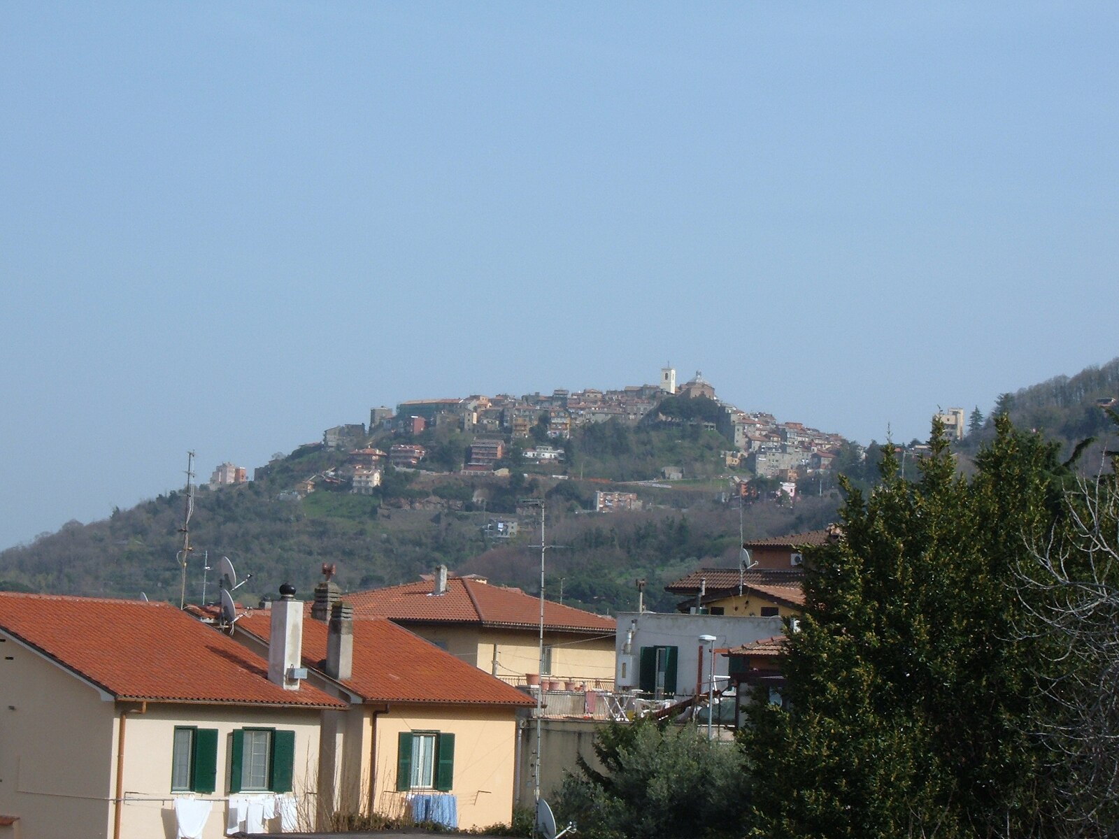 Monte Compatri, vista caratteristica
